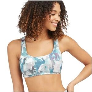 NWT SPANX Printed Camo Low Impact Sports Bra Size Medium